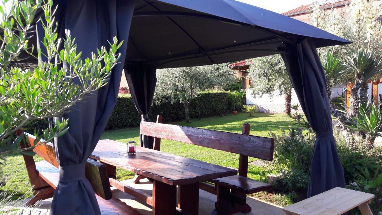 Relax Green House Rovinj Exterior photo
